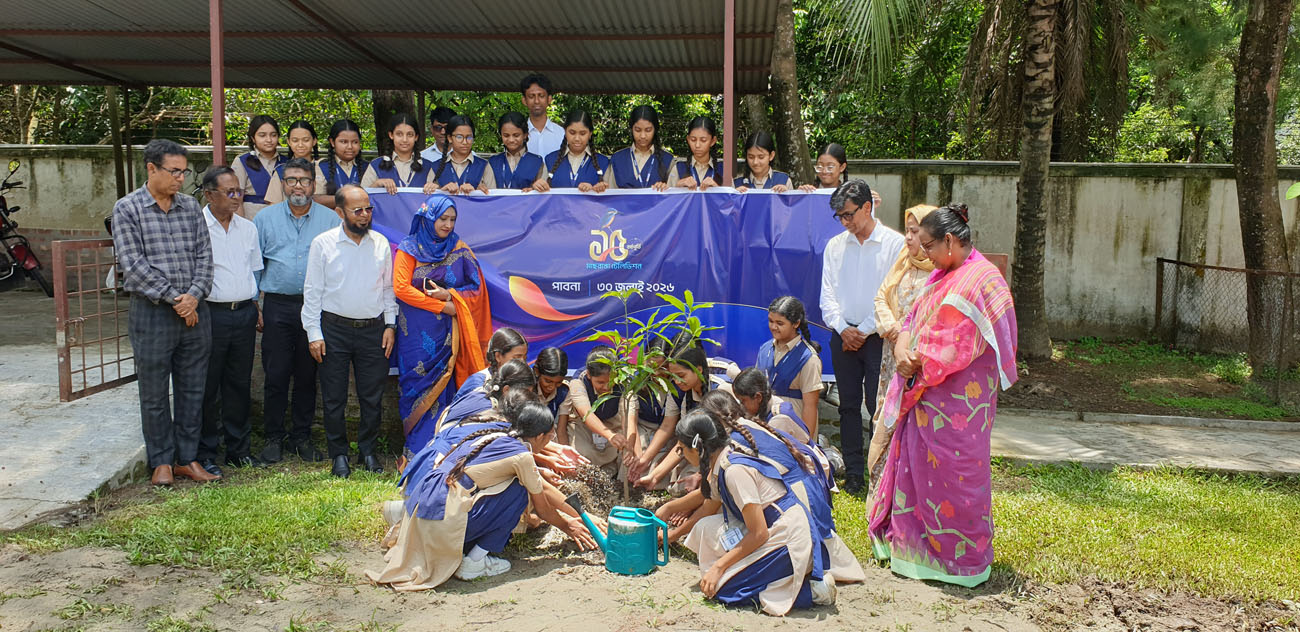 মাছরাঙা টেলিভিশনের প্রতিষ্ঠা বার্ষিকী উপলক্ষে বৃক্ষেোপণ-3